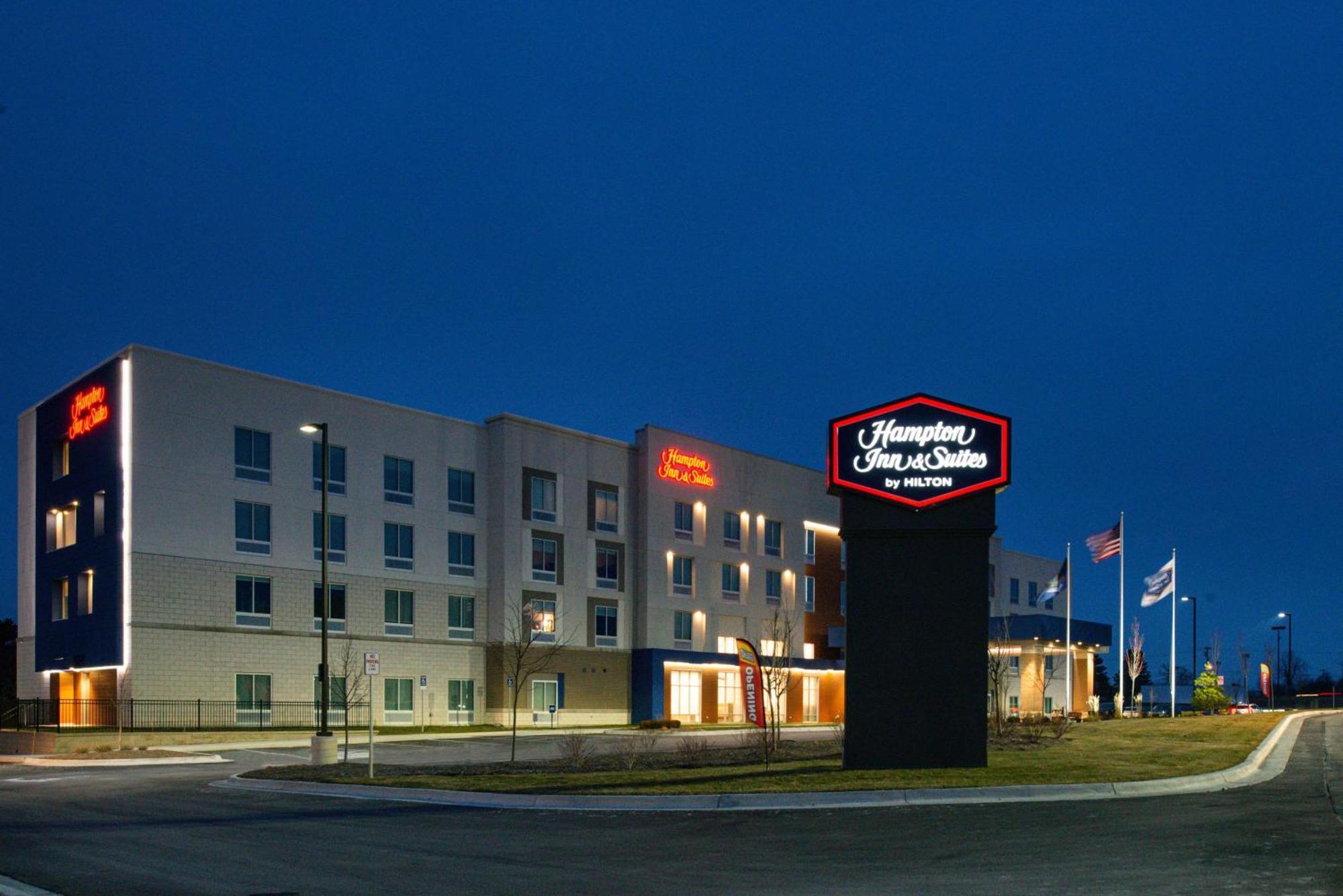 Hampton Inn & Suites Adrian, Mi Ngoại thất bức ảnh